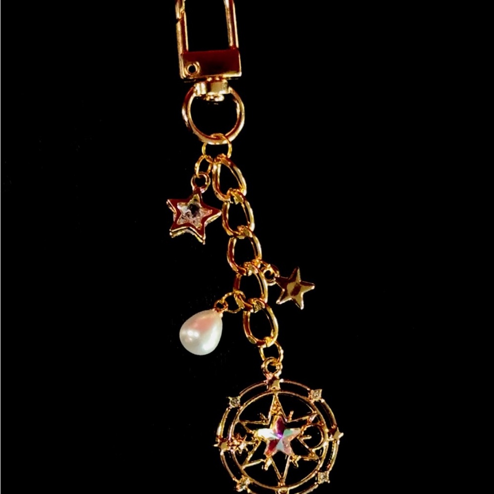 Handmade Gold Star and Pearl Charm Keychain